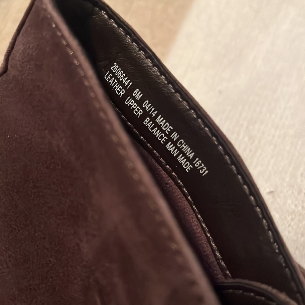 Clarks hot sale brown heels